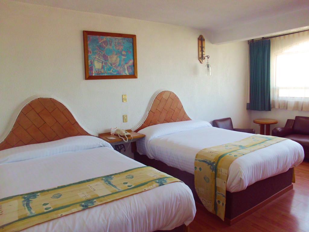 Hotel La Posada Apizaco Zimmer foto