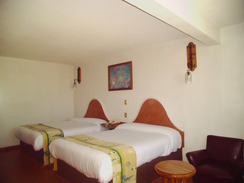 Hotel La Posada Apizaco Zimmer foto